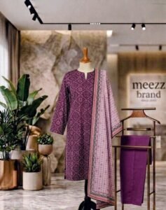 deep plum printed lawn 3pc set